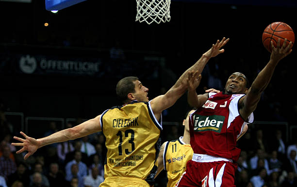 万欧元的策 万欧元的策